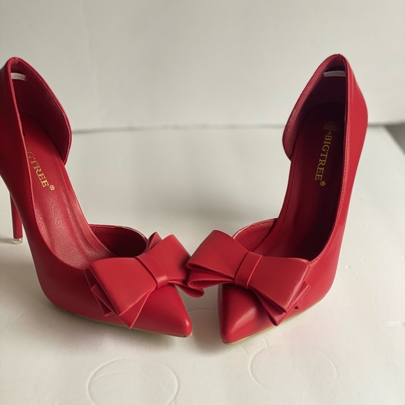 BowKnowt High Heels - Picture 5 of 6